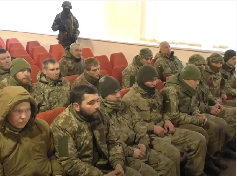 Русские пленные на украине 2024 сегодня список. Пленные украинские военные. Русские военные в плену на Украине.