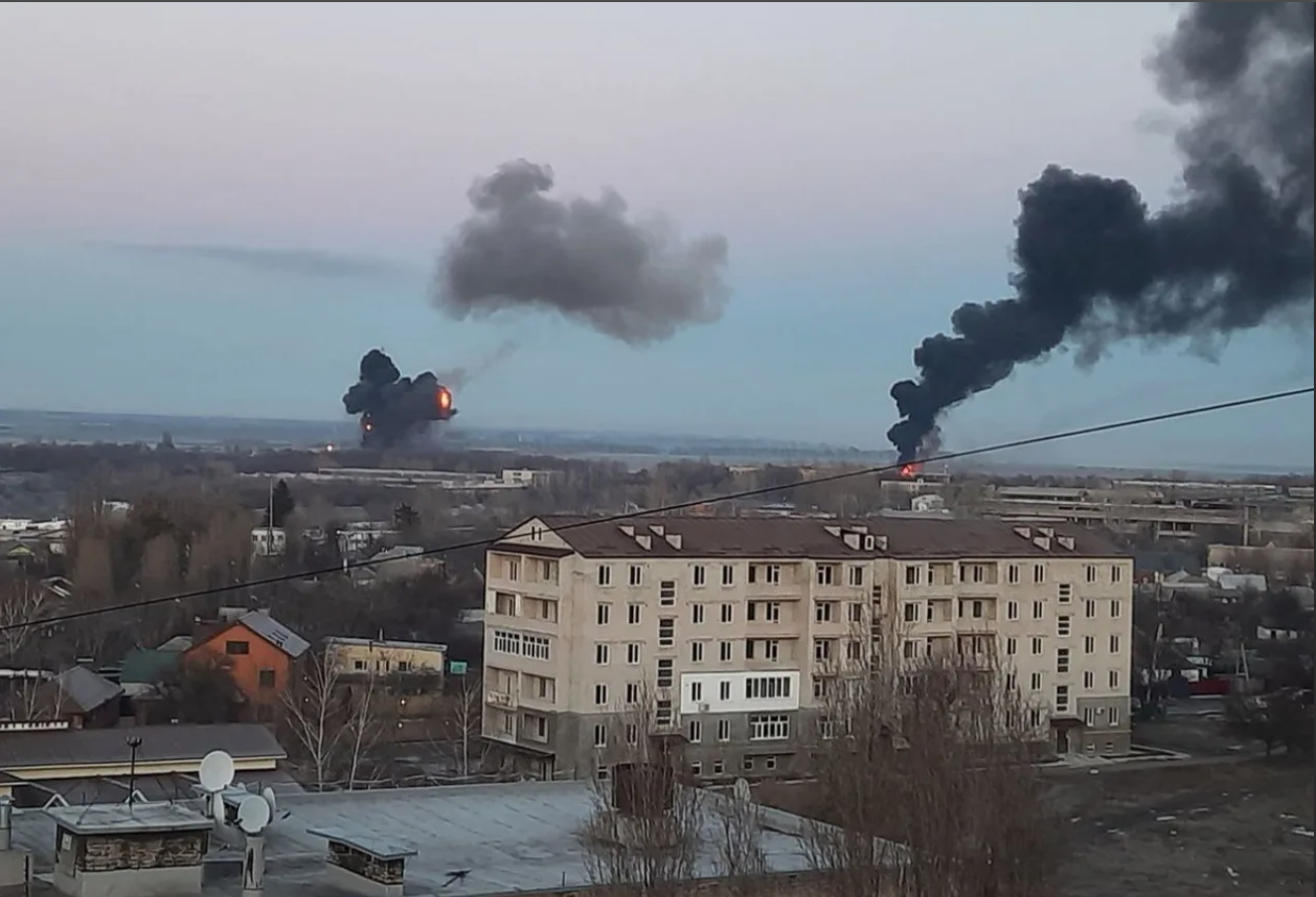 Почему не разбомбят украину. Взрывы на Украине.