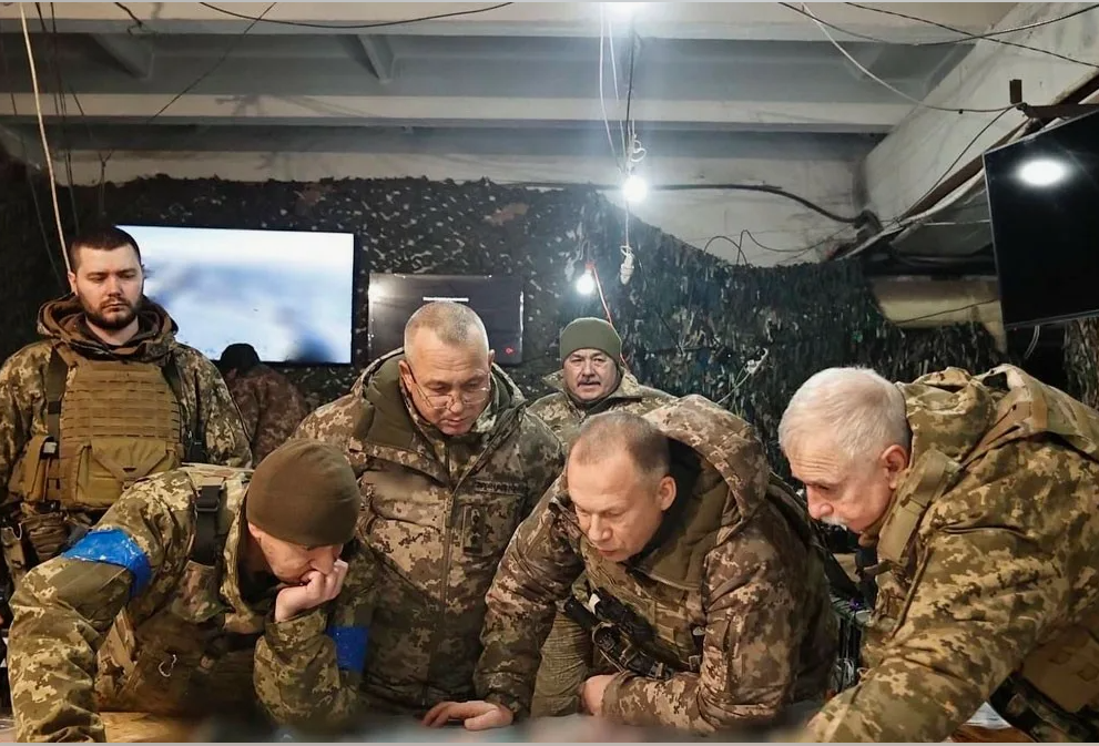 Генерал Сырский ВСУ. Соледар Сырский генерал. ЧВК Вагнер Солидар Соледар.